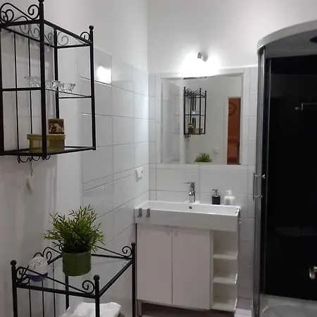 Ubytovani Na Spravnem Miste Znojmo Exterior photo
