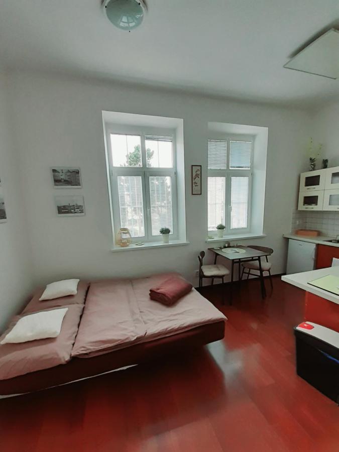 Na Spravnem Miste Apartment *